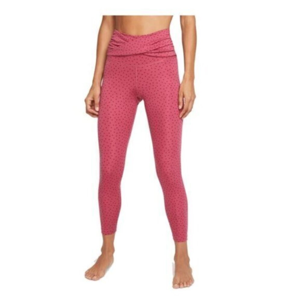 Nike Women's Yoga Dots Twist 7/8 Capri Leggings
